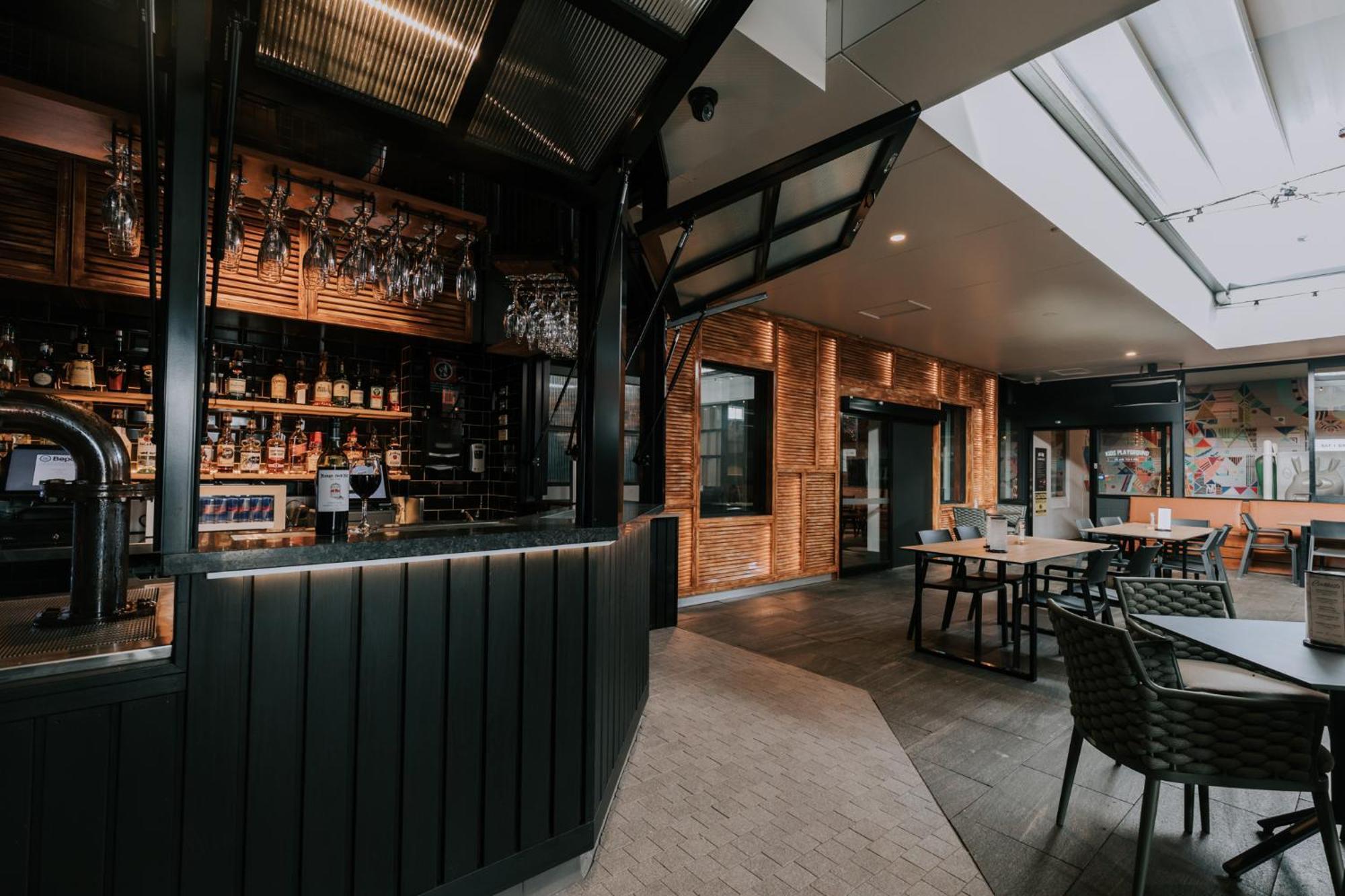 Sydney Junction Hotel Ньюкасл Экстерьер фото
